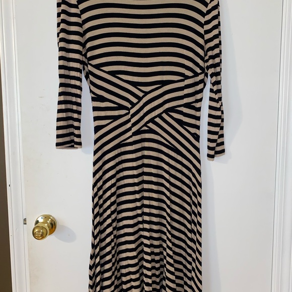 Black and Tan Striped Dress - Picture 1 of 1